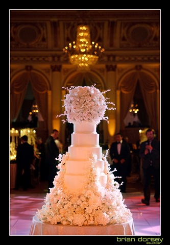 [SylviaWeinstockallwhitecakesugarflow[1][2].jpg]