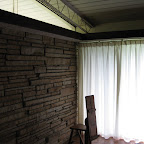 east bedroom.JPG
