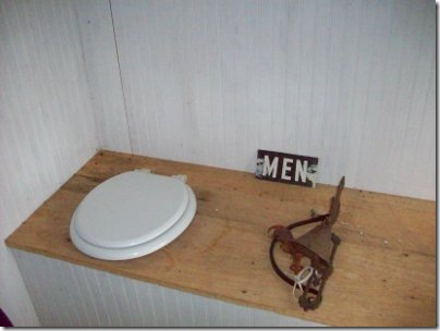 Mens Toilet