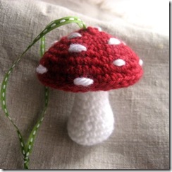 latest_mushroom_crochet