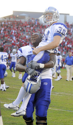 I could cry Watching a mid-major celebrate a win on your home turf sucks!