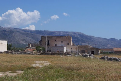 Manfredonia, Antica costruzione rurale