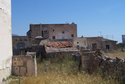 Manfredonia, Antica costruzione rurale