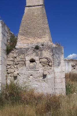 Manfredonia, Antica costruzione rurale