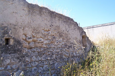 Manfredonia, Antica costruzione rurale