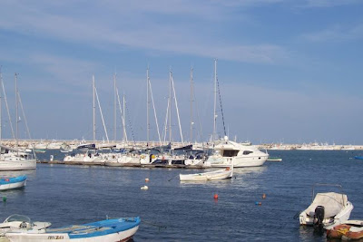 Manfredonia, Barche nel porto