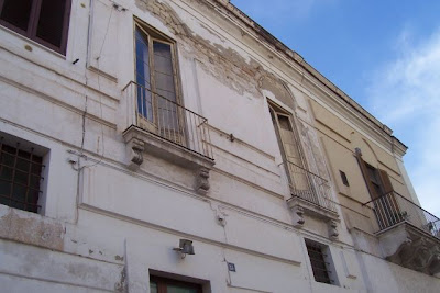 Manfredonia, Antico Palazzo di Via Tribuna