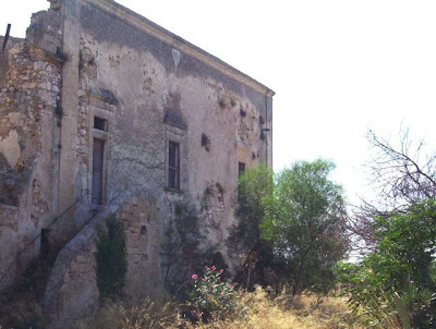 Manfredonia, Abbazia di San Leonardo