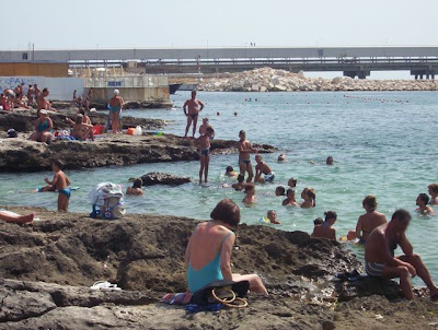 Manfredonia, Bagno in loc. Acqua di Cristo