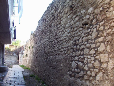 Manfredonia, Antiche mura