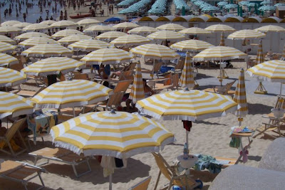 Manfredonia, Ombrelloni in spiaggia