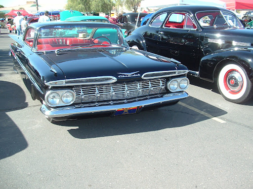 1959 Chevrolet Impala - front