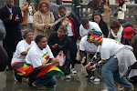 Multicultureel London, dansende Zimbabwaanse vrouwen, Trafalgar Square