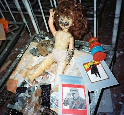 [pripyat-ukraine-city-chernobyl-disaster-11[3].jpg]