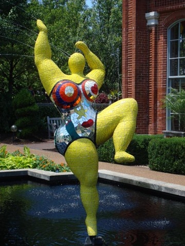 [Yellow Nana of the Three Graces[5].jpg]