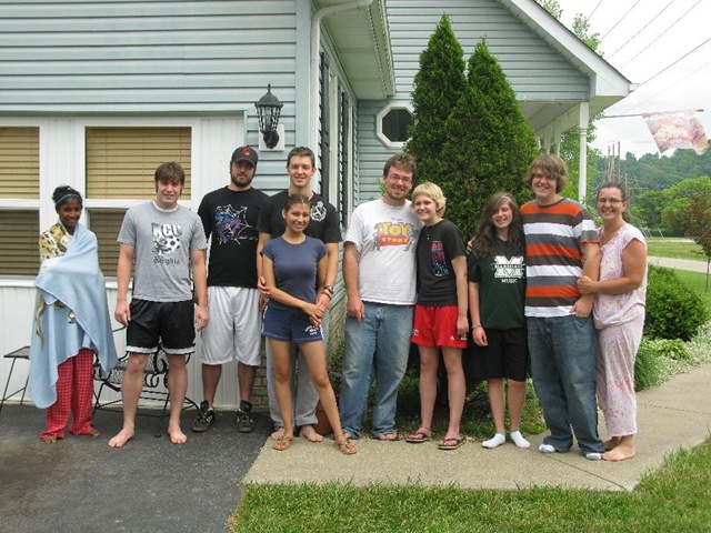 [2009-05-0250059 resized[2].jpg]