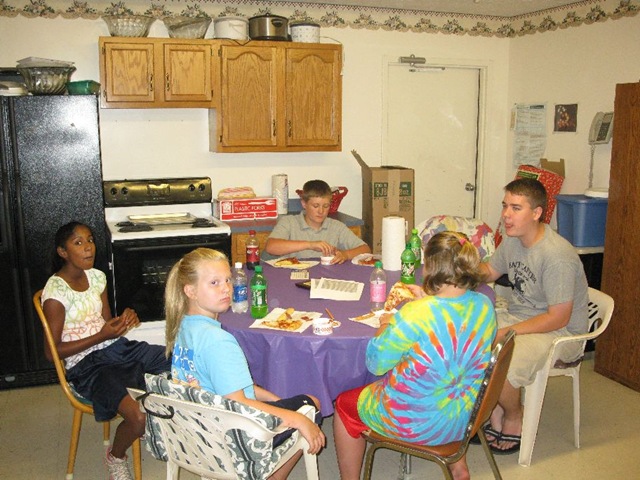 [2009-06-030089 resized[3].jpg]