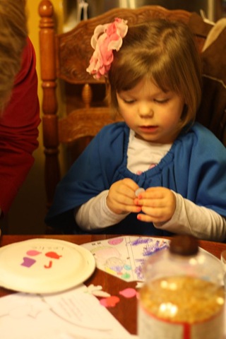 [2009-12-06 500 happy birthday jesus resize[3].jpg]