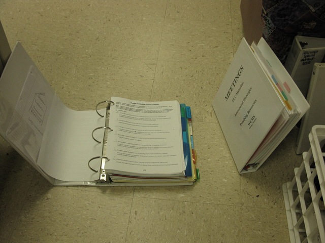 [oct 29 2010 silver camera 019_resize[4].jpg]