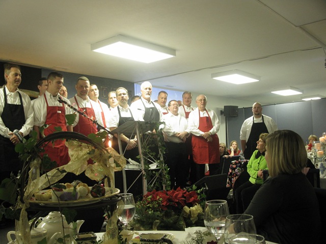 [december 168_resize[4].jpg]