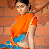 namitha050926.jpg