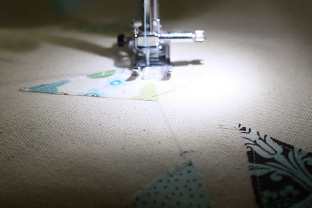 [Bunting Pillow Cover 7[5].jpg]