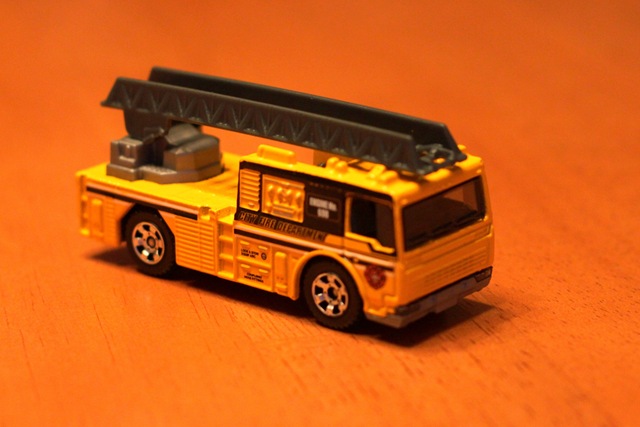 [FireTruck9.jpg]