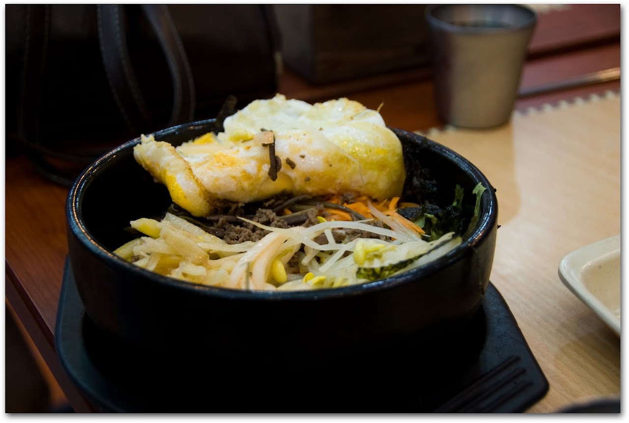 Dolsot bibimbap