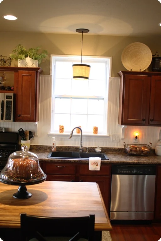 beadboard backsplash