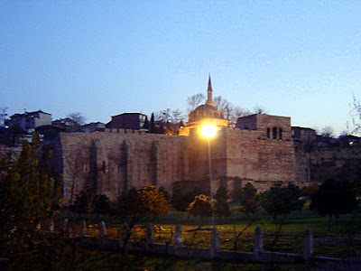 istanbul blachernae walls