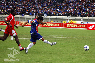 Eka Ramdani Persib vs PSPS 2009/2010