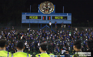 foto persib bandung vs arema foto persib bandung vs arema