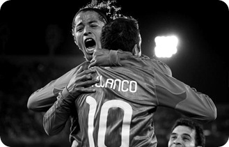 Celebrando 2do gol, Franco y Dos Santos Celebrando 2do gol, Franco y Dos Santos