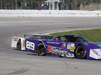 Practice duel for #89 Drew Spicer and John Fletcher at Sunset Speedway, July 4, 2009