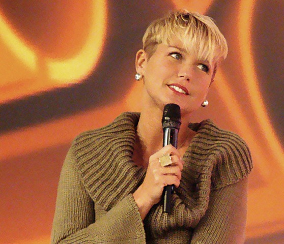 [xuxa6[6].jpg]