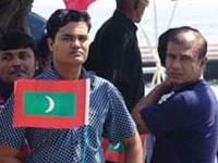 [expats_maldives-[2].jpg]
