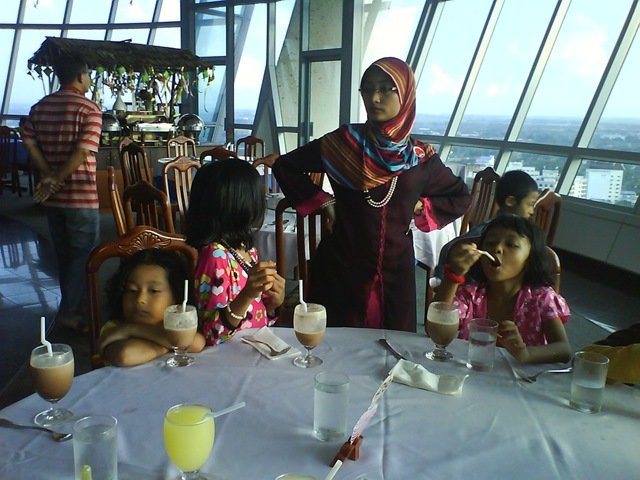 [DSC036442.jpg]