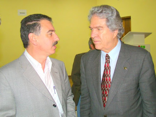 Roberto e Hélio Costa.jpg