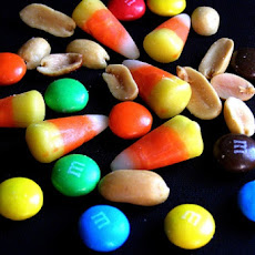 Halloween Snack Mix