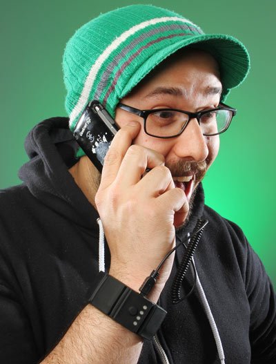 もっと遊べる、もっと話せる腕時計形サブバッテリー(Universal Gadget Wrist Charger) もっと遊べる、もっと話せる腕時計形サブバッテリー(Universal Gadget Wrist Charger)