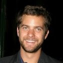 Joshua Jackson / Peter Bishop