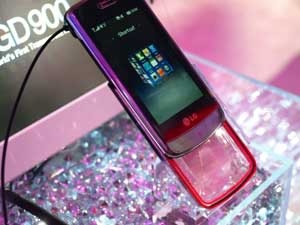 [LG transparent mobile gd 900[2].jpg]