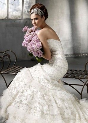 Lazaro ; Top Strapless Wedding Dress Designer Bridal Gown