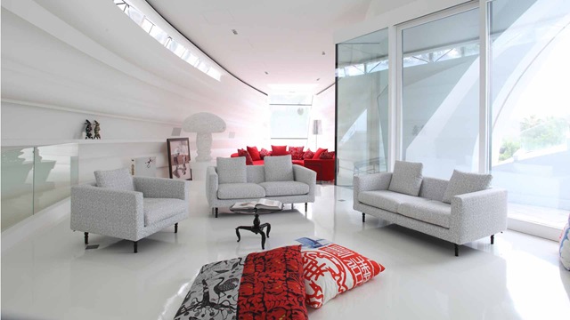 [clean-luxury-futuristic-interior-living-order-design7[3].jpg]