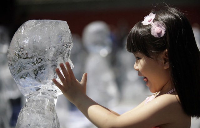 [Sculpture-de-glace-Pekin-Chine_pics_809[3].jpg]