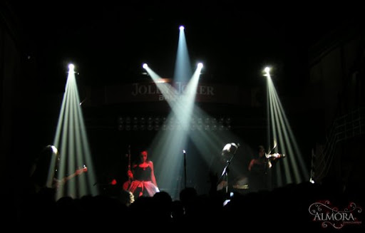 http://lh6.ggpht.com/_wmiml2ULlkg/SXMSuNXSIcI/AAAAAAAACA0/dE1LoBDvJe8/n614553883_1015821_6089.jpg