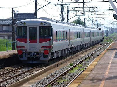 2010/08/24 EF81-33+キハ189