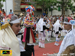 PECADOS Y DANZANTES DE CAMUAS