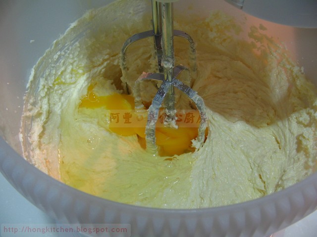 Banana Butter Cake (14).jpg