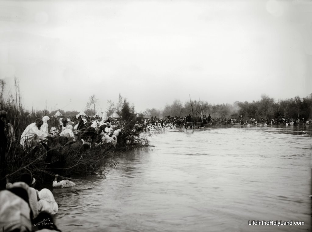 [Jordan River, Ceremony of Epiphany, mat06788[4].jpg]